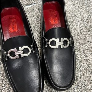 Salvatore Ferragamo Women’s Driving Loafer size 8.5 2A